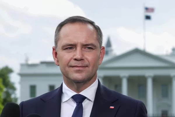 Elezioni in Polonia, Romania e Portogallo: la sinistra resta fuori dai radar. Il derby tra conservatori e popolari