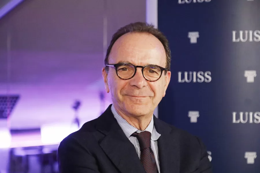 STEFANO PARISI, POLITICO