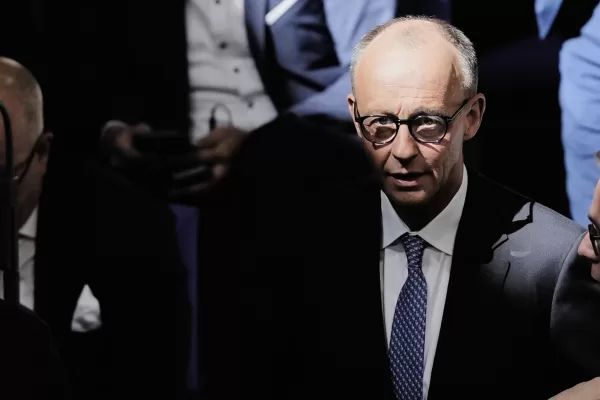 Merz salvato, regge il cordone anti-AfD. Ma la Grande Coalizione parte in salita