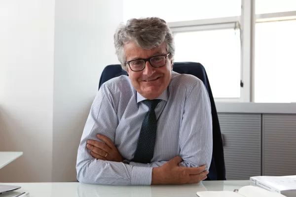 Giorgio Ventre, Apple Academy: “I giovani non chiedono un posto fisso ma un posto giusto, in Italia il lavoro è gabbia, schiavitù” Giorgio Ventre, Apple Academy: “I giovani non chiedono un posto fisso ma un posto giusto, in Italia il lavoro è gabbia, schiavitù”