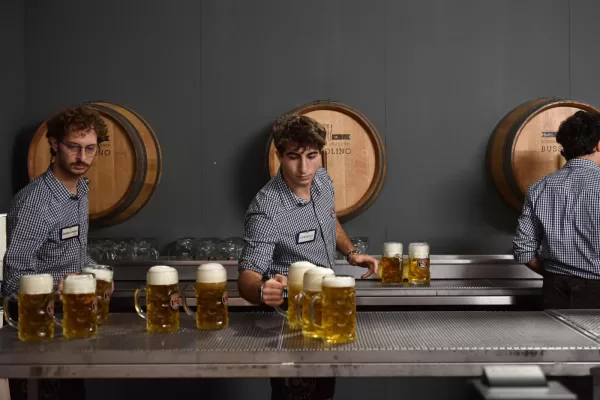 Il problema della Birra: è la bevanda più apprezzata dagli italiani ma le accise stroncano le imprese. Sannella: “Incidono fino al 40% sul prezzo, chiediamo equità”