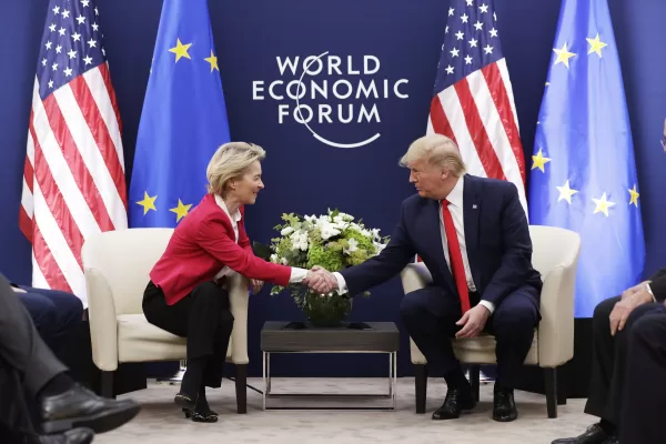 UE-Usa, proposta di tregua: von der Leyen pronta ad accettare dazi al 10%