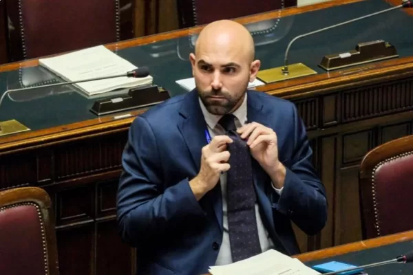 Decreto Infrastrutture, Ferrante: “Cantieri imminenti per il Ponte sullo Stretto di Messina. Elettrico? In Italia 19 colonnine ogni 100 auto”
