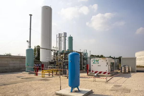 BIOINDUSTRIA L&L DI VEROLANUOVA, INDUSTRIA, METANO,