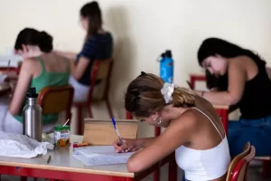 Tutte le tracce complete della Maturità 2025: Pasolini, Borsellino, Giuseppe Tomasi di Lampedusa, Piers Brendon, Riccardo Maccioni e Telmo Pievani tra gli autori