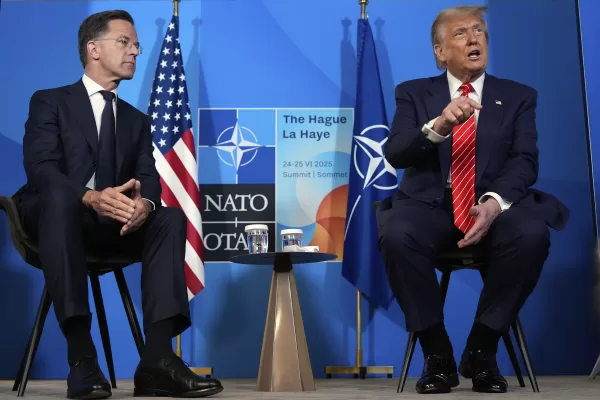 President Donald Trump meets NATO Secretary General Mark Rutte at a NATO summit in The Hague, Netherlands, Wednesday, June 25, 2025. (AP Photo/Alex Brandon)
Associated Press/LaPresse President Donald Trump meets NATO Secretary General Mark Rutte at a NATO summit in The Hague, Netherlands, Wednesday, June 25, 2025. (AP Photo/Alex Brandon)
Associated Press/LaPresse