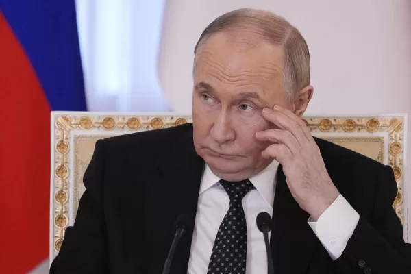 La Russia sull’orlo della recessione. Sanzioni e caos in Medio Oriente fanno tremare Putin