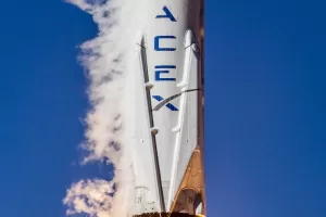 SPACEX
SPACE X
RAZZO
AZIENDA AEROSPAZIALE
LOGO
