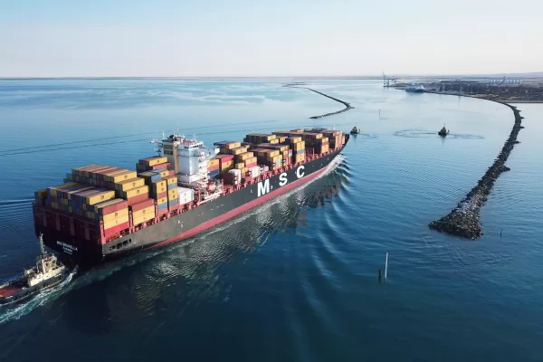 MSC MEDITERRANEAN SHIPPING COMPANY
NAVE NAVI CONTAINER
MERCE MERCI
CARGO