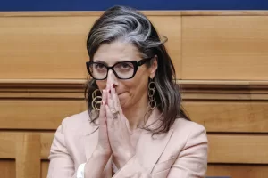 Francesca Albanese fa guerra al Consiglio Onu: “Ha legittimato l’apartheid a Gaza”