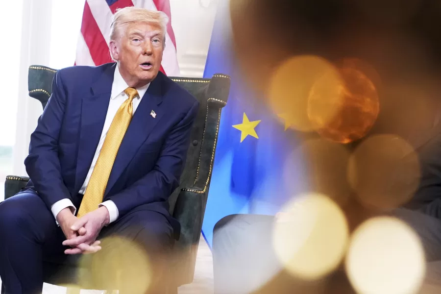 Trump incontra Zelensky e con i leader europei siede a capotavola: “So io come muovermi”
