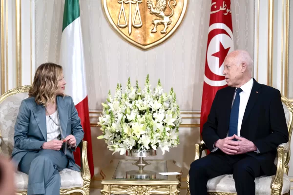 Foto Filippo Attili/Palazzo Chigi/LaPresse 17 aprile 2024 Tunisi (Tunisia) Politica – Il Presidente del Consiglio, Giorgia Meloni, in visita nella Repubblica Tunisina. Nella foto: Il Presidente del Consiglio Giorgia Meloni con il Presidente della Tunisia Kais Saied

DISTRIBUTION FREE OF CHARGE – NOT FOR SALE – Obbligatorio citare la fonte LaPresse/Palazzo Chigi/Filippo Attili