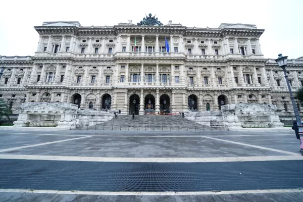 Quando la Corte di Cassazione rivendica un ruolo politico