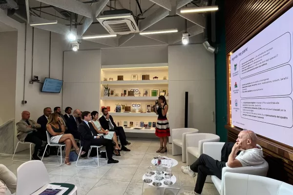 In Italia la sfida invisibile dei data center tra infrastrutture, territori e futuro digitale: “Non c’è intelligenza artificiale senza un luogo dove farla vivere” In Italia la sfida invisibile dei data center tra infrastrutture, territori e futuro digitale: “Non c’è intelligenza artificiale senza un luogo dove farla vivere”