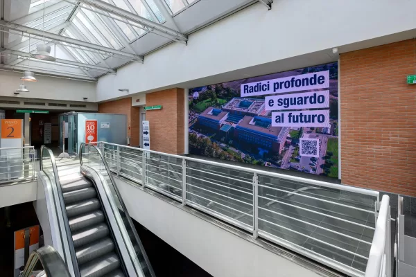 Ledwall e comunicazione visiva, così il Policlinico Campus Bio-Medico parla a pazienti, famiglie e dipendenti Ledwall e comunicazione visiva, così il Policlinico Campus Bio-Medico parla a pazienti, famiglie e dipendenti