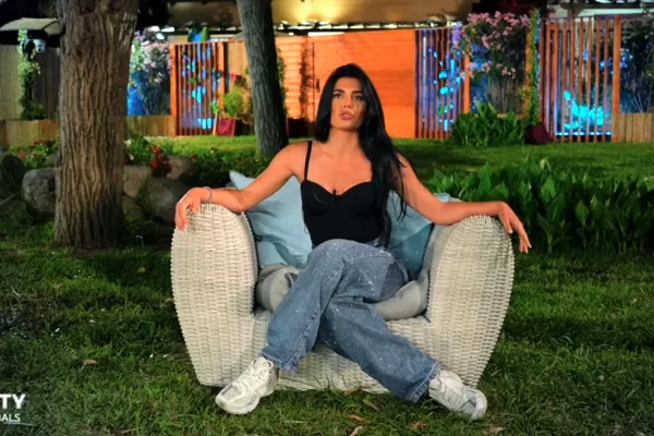 Chi è Marianna Furmiglieri, la tentatrice di Temptation Island 2025: front-office in una concessionaria di moto Chi è Marianna Furmiglieri, la tentatrice di Temptation Island 2025: front-office in una concessionaria di moto