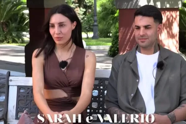 Temptation Island, chi sono Sarah Esposito e Valerio Ciaffaroni: “Ho scoperto due chat con due uomini diversi”