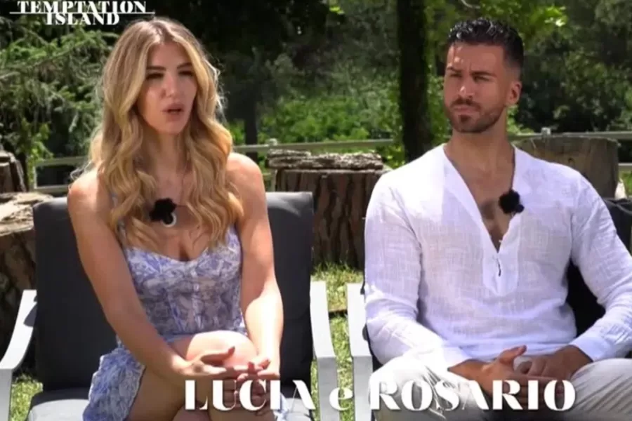 Temptation Island, chi sono Lucia e Rosario. Il ragazzo tergiversa sulla convivenza: “Voglio tempo per me stesso”
