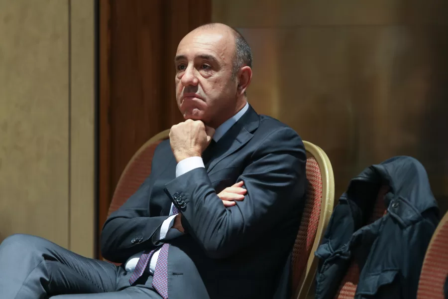 Della Rocca e l’odio diffuso contro Israele: “Ogni giorno usiamo è shalom, pace. E’ nel dna di ogni ebreo. Qatar ovunque, l’Occidente casca sulla fame”