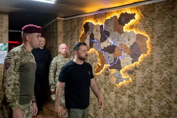 VOLODYMYR ZELENSKY PRESIDENTE DELL’UCRAINA