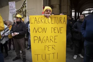 Sit-in "L’agricoltura non deve pagare per tutti" organizzato da Coldiretti Piemonte davanti la sede del consiglio regionale a Palazzo Lascaris. Torino, Italia – Martedì, 19 Novembre 2024 – Cronaca – ( Foto Andrea Alfano / LaPresse )

Sit-in "L’agricoltura non deve pagare per tutti" organized by Coldiretti Piemonte in front of regional council headquarter in Palazzo Lascaris. Turin, Italy – Tuesday, November 19, 2024 – News – ( Photo Andrea Alfano / LaPresse )