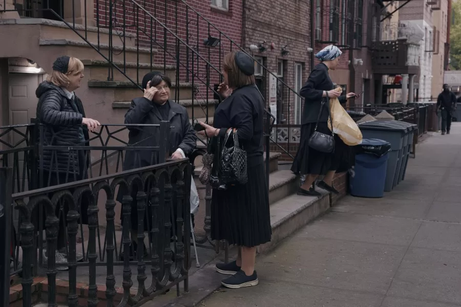 Padre ebreo aggredito in un parco: i pugni e la kippah calpestata. Ma oggi si dice “odio Israele”