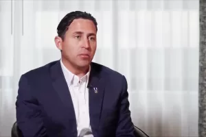 La parabola dell’imbroglione Aguilar, la storia “fabbricata” dall’ex soldato americano sulle malefatte di Israele a Gaza