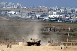 Gaza, Hamas trasferisce gli ostaggi in superficie: la mossa per bloccare l’Idf