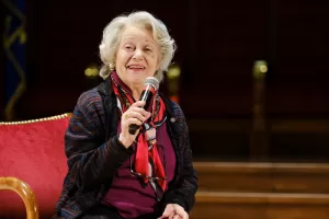 Antonia Arslan: “L’Armenia è stata colpita dal genocidio, ma si parla solo di Gaza. L’accordo con l’Azerbaijan? C’è un agnello e un leone”