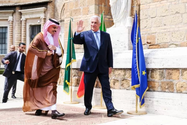il Ministro degli Esteri Antonio Tajani e i Ministro degli Esteri dell’Arabia Saudita Faisal Bin Farhan al Saud in occasione dell’ incontro tenutosi a Villa Madama, Roma, Giovedì 28 Agosto 2025. (foto Mauro Scrobogna / LaPresse) 

Foreign Minister Antonio Tajani and Saudi Arabian Foreign Minister Faisal Bin Farhan al Saud during the  meeting held at Villa Madama, Rome, Thursday 28 August 2025. (Photo by Mauro Scrobogna / LaPresse)