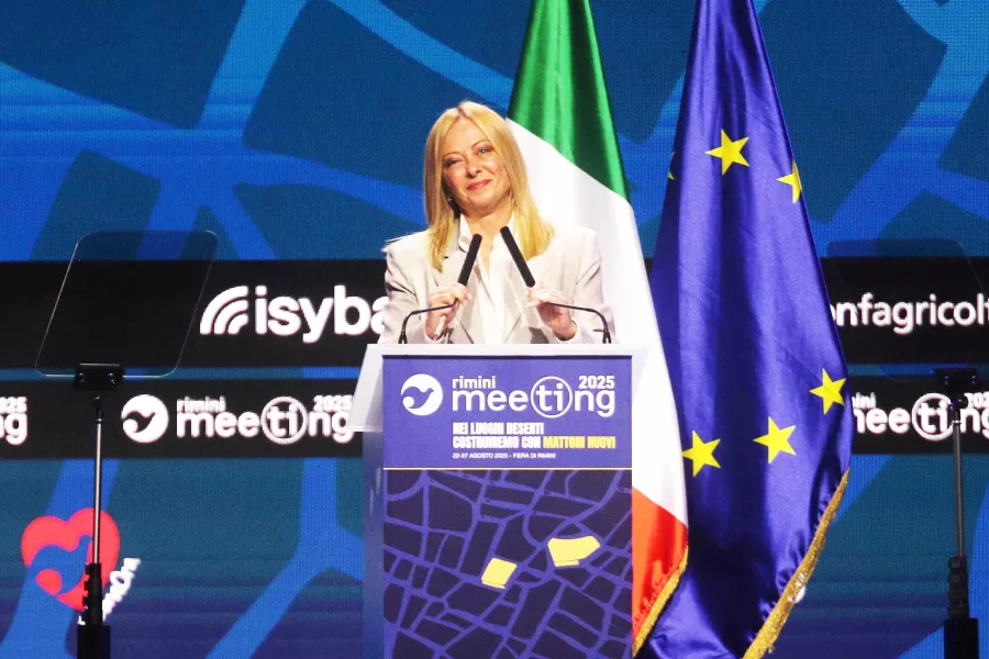 Il Presidente del Consiglio Giorgia Meloni interviene al Meeting di Rimini, Italia – 27 agosto 2025 – Politica (foto di Davide Gennari/LaPresse)
Prime Minister Giorgia Meloni speaks at the Rimini Meeting, Italy – August 27, 2025 – Politics (photo by Davide Gennari/LaPresse)