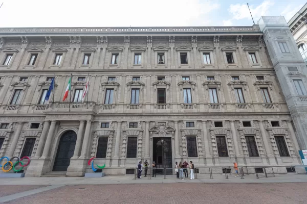 Delegazione del Comitato Famiglie sospese incontro il Sindaco Giuseppe Sala a Palazzo marino – Milano, Italia – Venerdì, 1 agosto 2025 (foto Stefano Porta / LaPresse)

A delegation from the Suspended Families Committee met with Mayor Giuseppe Sala at Palazzo Marino – Milan, Italy – Friday, 1 august 2025  (photo Stefano Porta / LaPresse)