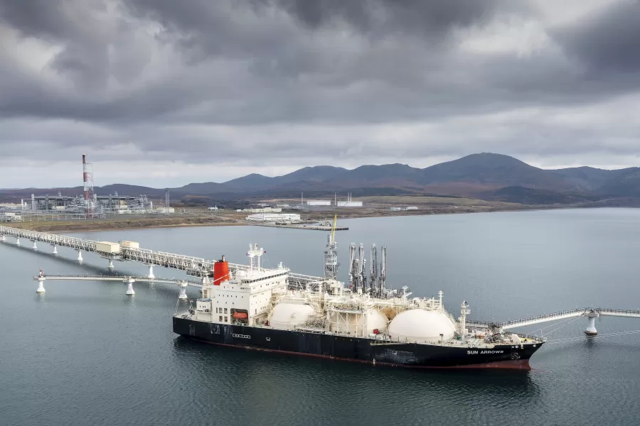 FILE – The tanker Sun Arrows loads its cargo of liquefied natural gas from the Sakhalin-2 project in the port of Prigorodnoye, Russia, on Oct. 29, 2021. European leaders are turning to Africa for more natural gas as the EU tries to replace Russian exports amid the war in Ukraine. (AP Photo, File)