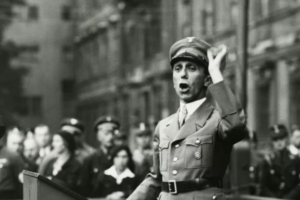 Hamas e l’Iran hanno ripreso quel “vasto programma” di Hitler di cancellare gli ebrei e conquistare il mondo