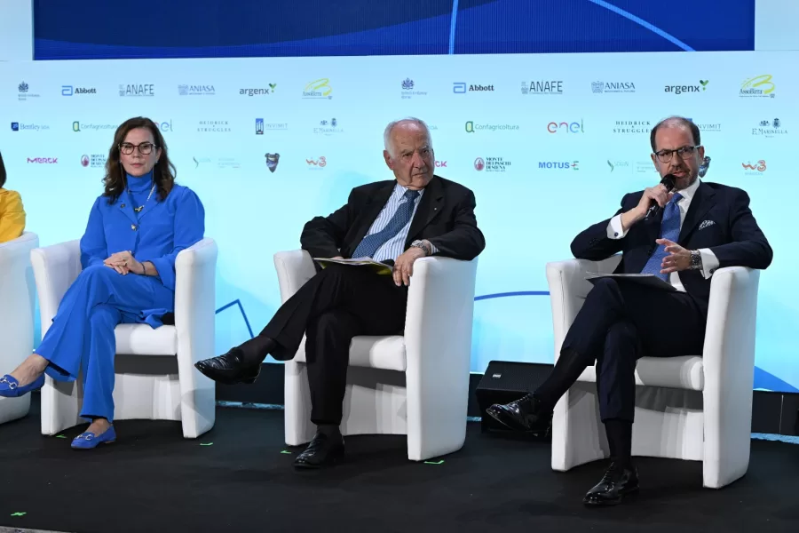 Mps-Mediobanca, ecco il terzo polo bancaria: “Così cambia il sistema”