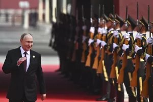 La parata in Cina, la passerella di Xi, Putin, Kim e dei leader alternativi al sistema di governance globale: altro che asse del caos