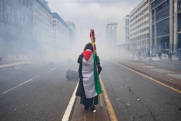 Stato di Palestina e manifestazioni: grandi finzioni e violenze reali