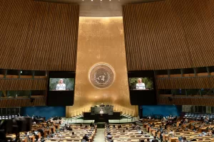 Onu, il discorso di Giorgia Meloni promosso da Campi: “Così dimostra che non è suddita di Trump”