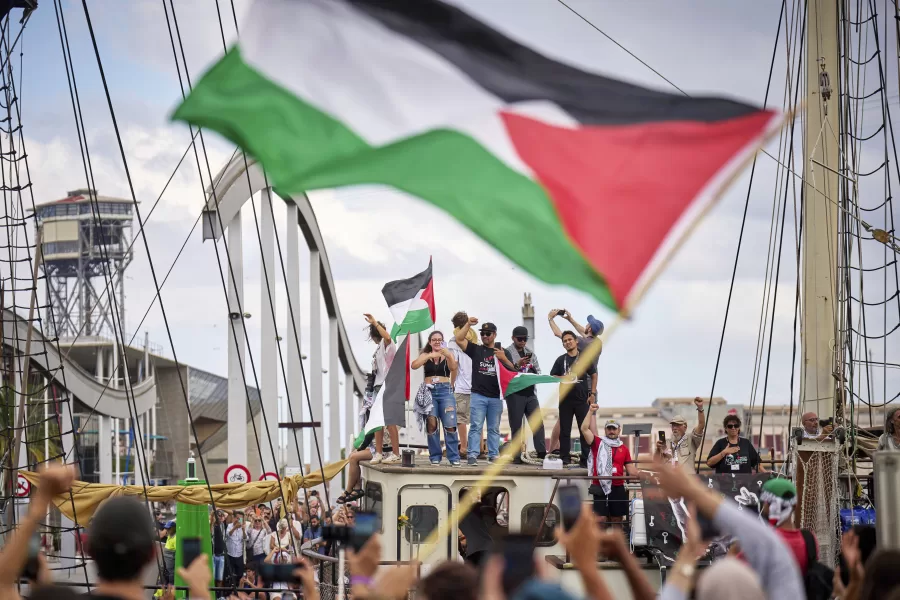 La Gaza-mania non tira più, Castellani: “Gli elettori guardano altrove”. Ma la Flotilla accoglie quattro parlamentari