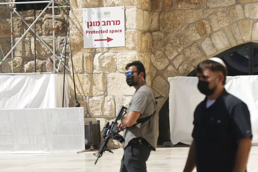 A security officer stands guard during during U.S. Secretary of State Marco Rubio and Israeli Prime Minister Benjamin Netanyahu’s visit to the Western Wall, Judaism’s holiest prayer site, in Jerusalem’s Old City, Sunday Sept. 14, 2025. (Nathan Howard/Pool Photo via AP)