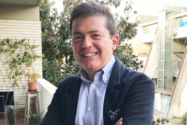 Casella, il prof picchiato dai pro-Pal: “Nel ‘68 le aule erano luoghi sacri. Le aggressioni? Possono ripetersi, i miei colleghi mi aiuteranno a tornare” Casella, il prof picchiato dai pro-Pal: “Nel ‘68 le aule erano luoghi sacri. Le aggressioni? Possono ripetersi, i miei colleghi mi aiuteranno a tornare”