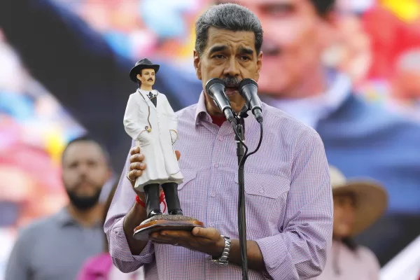 Il Venezuela galleggia sul petrolio, ma la coca è ancora il centro dell’economia. I problemi di Maduro Il Venezuela galleggia sul petrolio, ma la coca è ancora il centro dell’economia. I problemi di Maduro