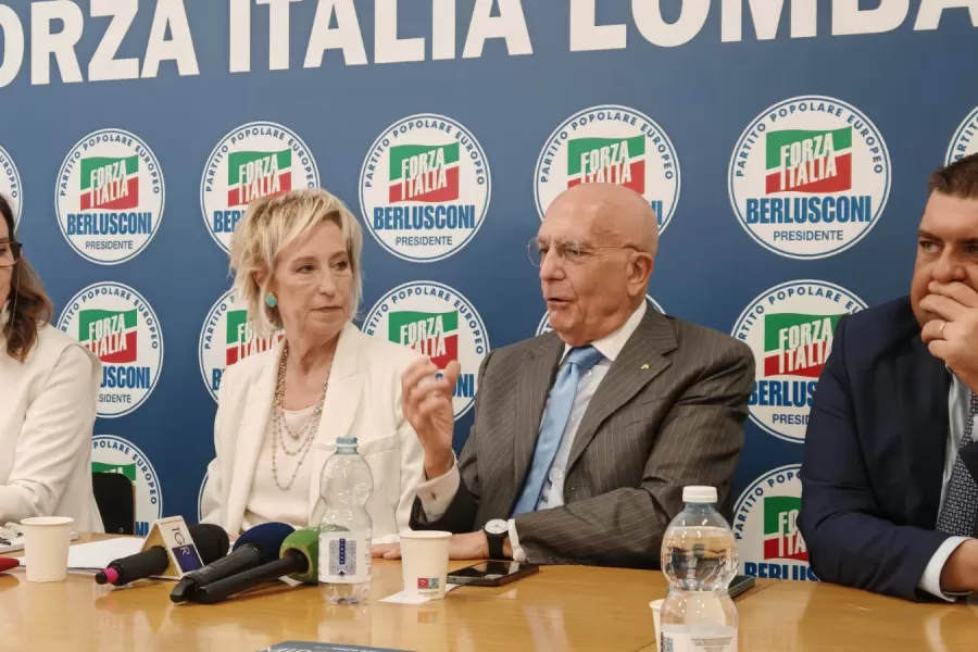 Milano prigioniera di scelte rinviate e metodi confusi, Moratti: “È il tempo delle soluzioni”. Un patto per le forze riformiste