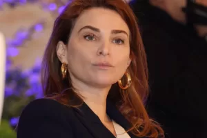 Schifone: “Il governo sta con i professionisti, con questo esecutivo e questa maggioranza mai più lavoratori di serie A e di serie B”