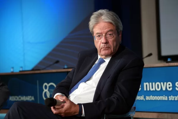 PAOLO GENTILONI POLITICO