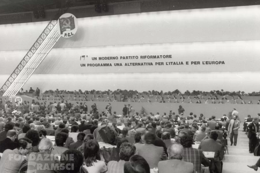 Il voto di facciata sul nucleare e il crollo dei principi leninisti: così il PCI si avvicinava alla fine