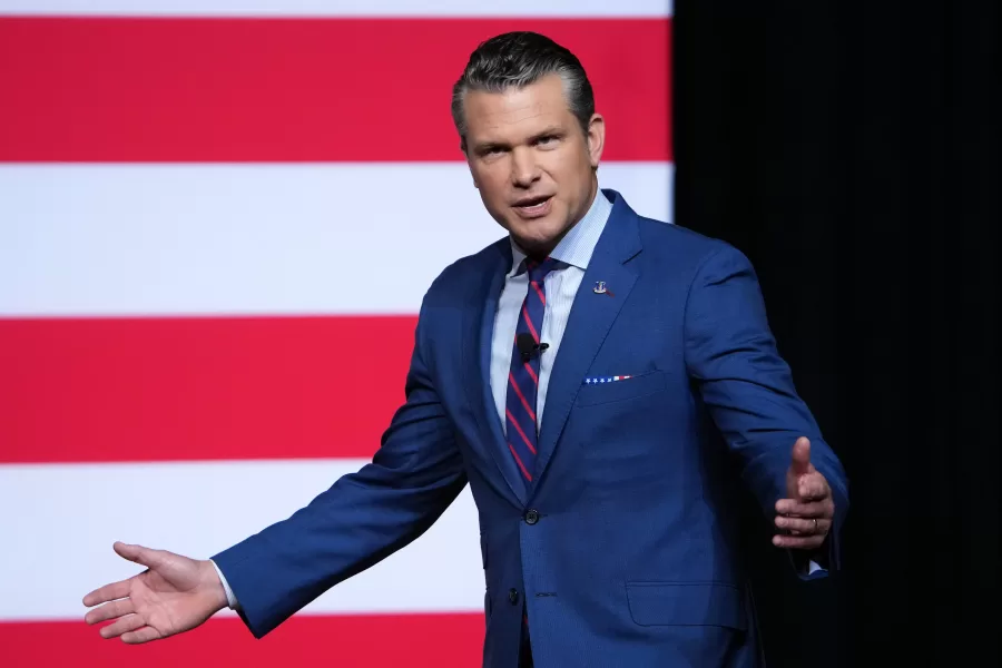 Secretary of Defense Pete Hegseth speaks to senior military leaders at Marine Corps Base Quantico, Tuesday, Sept. 30, 2025 in Quantico, Va.  (Andrew Harnik/Pool via AP)

Associated Press/LaPresse