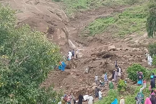 Darfur in ginocchio, la strage della frana che cancella un villaggio e l’eterna guerra civile che ha devastato la popolazione