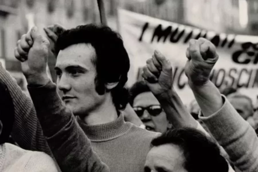 Il paradiso e l’inferno delle campagne elettorali, dal “mi faccia il piacere” di Totò ad Almirante al capolavoro Ber-ling-uer