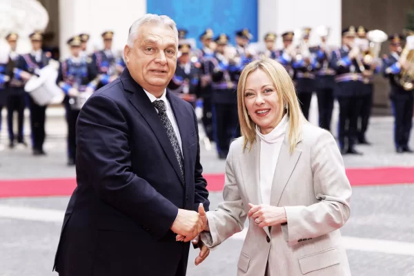 La presidente del Consiglio Giorgia Meloni e il  primo ministro dell‚ÄôUngheria Viktor Orb√°n durante l‚Äôincontro a Palazzo Chigi, Roma, Luned√¨ 27 Ottobre 2025 (Foto Roberto Monaldo / LaPresse) 

Premier Giorgia Meloni and hungarian prime minister Viktor Orb√°n during the meeting at Palazzo Chigi, Rome, Monday, October 27, 2025 (Photo by Roberto Monaldo / LaPresse)